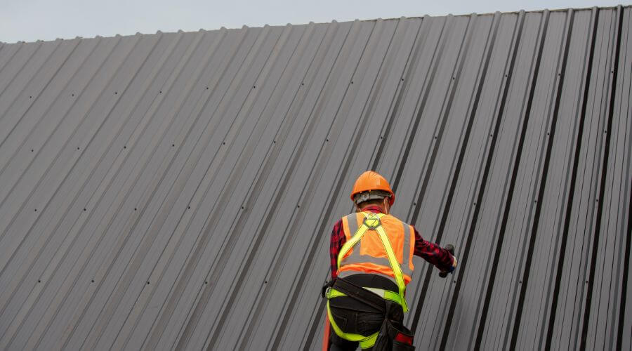 Professional metal roof installation services in Wrightsville, GA